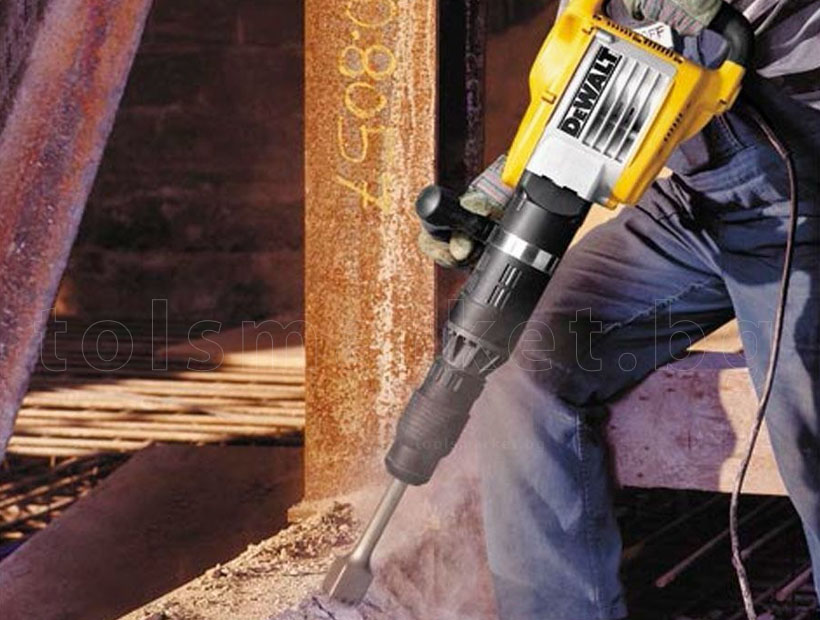 Електрически къртач DeWALT D25902K