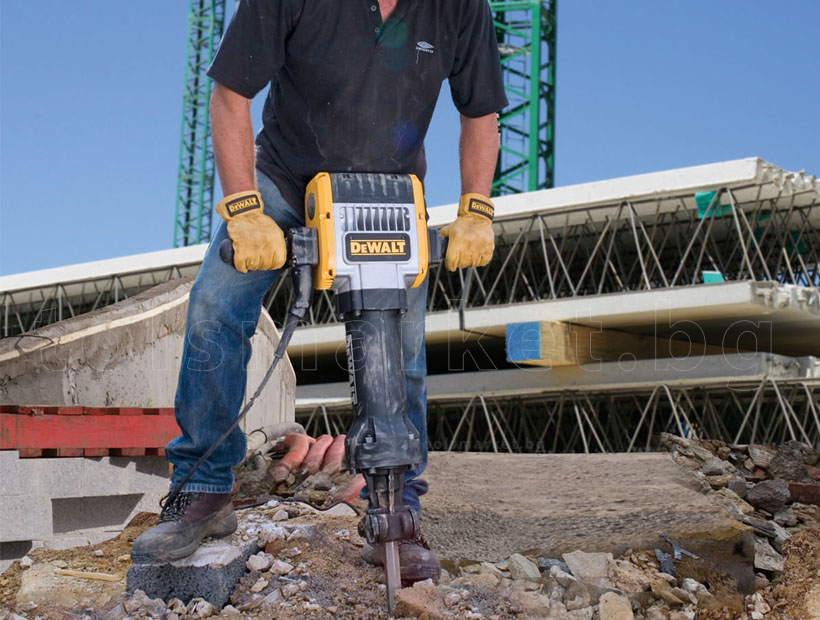 Електрически къртач + количка DeWALT D25980K 