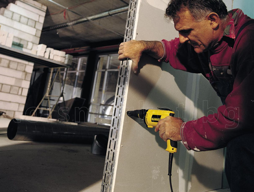 Електрически винтоверт за сухо строителство/гипсокартон DeWALT DW274